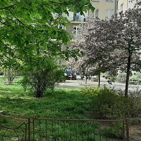 Old Apartman Varsó